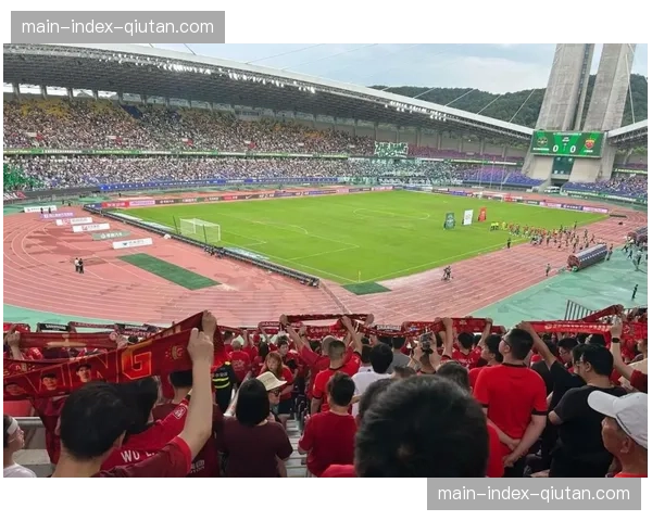 中超末轮统一15-30开球，确保公平竞争环境