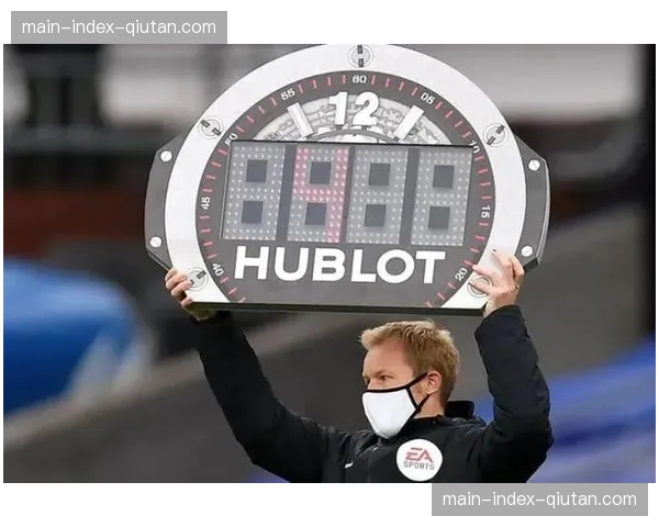 “英超股东大会就“支出帽”新规进行初步讨论，预计2026年夏季投票表决”